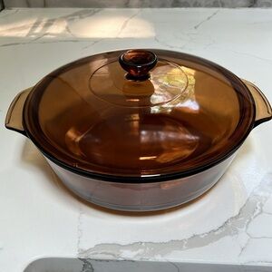 Anchor Hocking 2Q Amber Glass Covered Casserole Dish Oven Microwave Safe